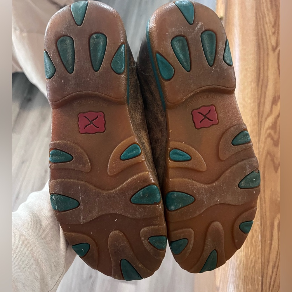 Twisted x shoes - Picture 2 of 3